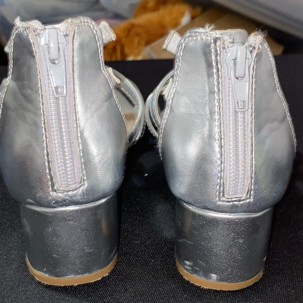 JELLYPOP FOR KIDS FIRLS SIZE 4M Silver Strappy Sandals BACK‎ ANKLE ZIPPER CLEAN - Picture 6 of 9